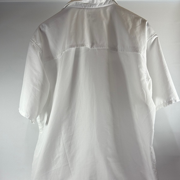 Mountain Hardwear White Casual Button Down Shirt - Picture 3 of 8